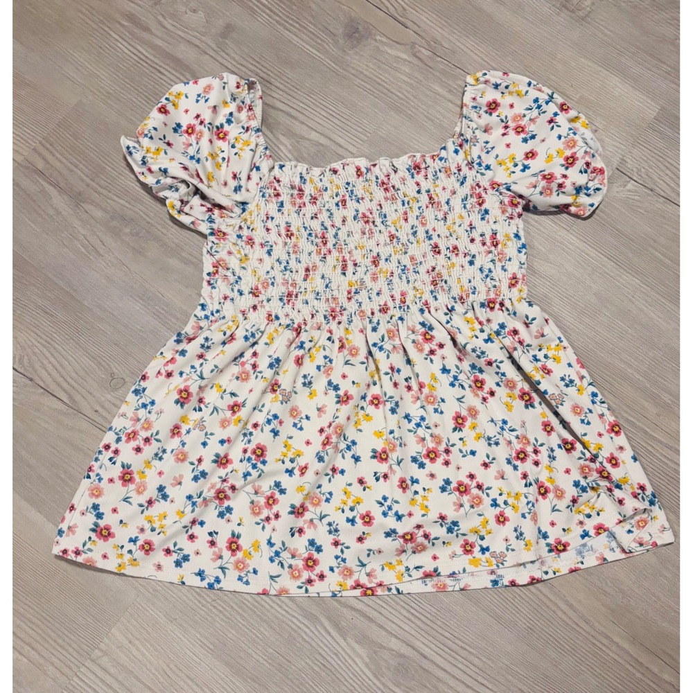 Tree Kisses Smocked Floral Puff Sleeve Top White Pink Blue Yellow Size S
